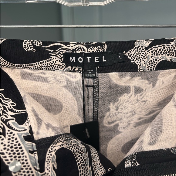 Motel Rocks dragon print pants - Picture 5 of 5